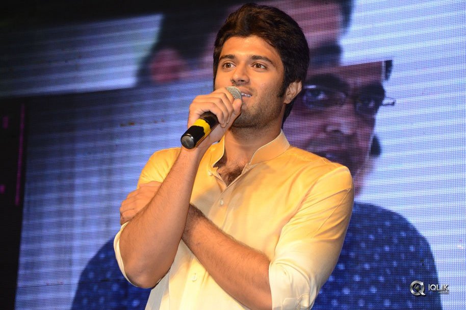Nanna-Nenu-Naa-Boyfriends-Movie-Audio-Launch